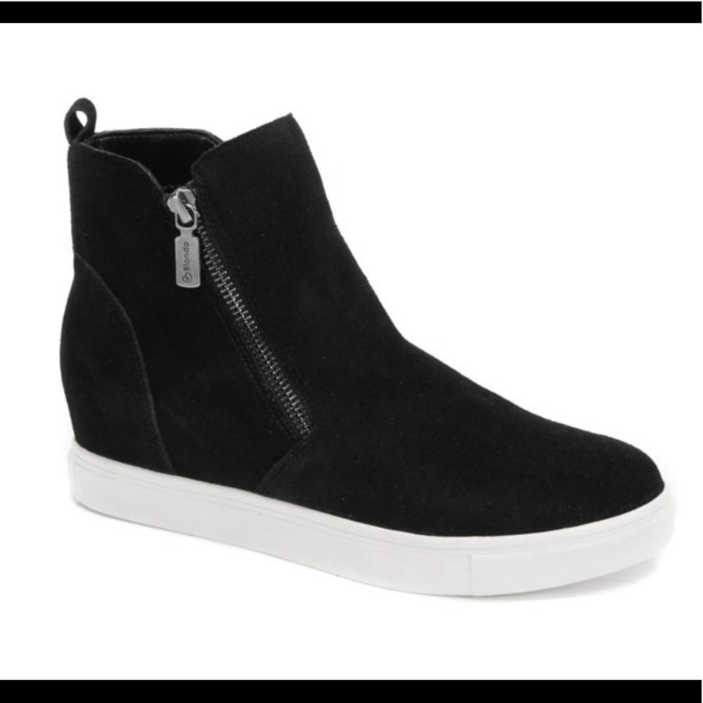 Blondo Giselle Waterproof Sneaker Women’s 8.5